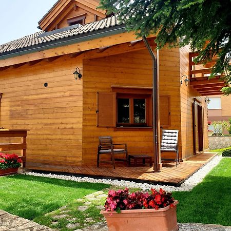 San Felice d'Ocre B&B Lo Chalet Di Ocre מראה חיצוני תמונה