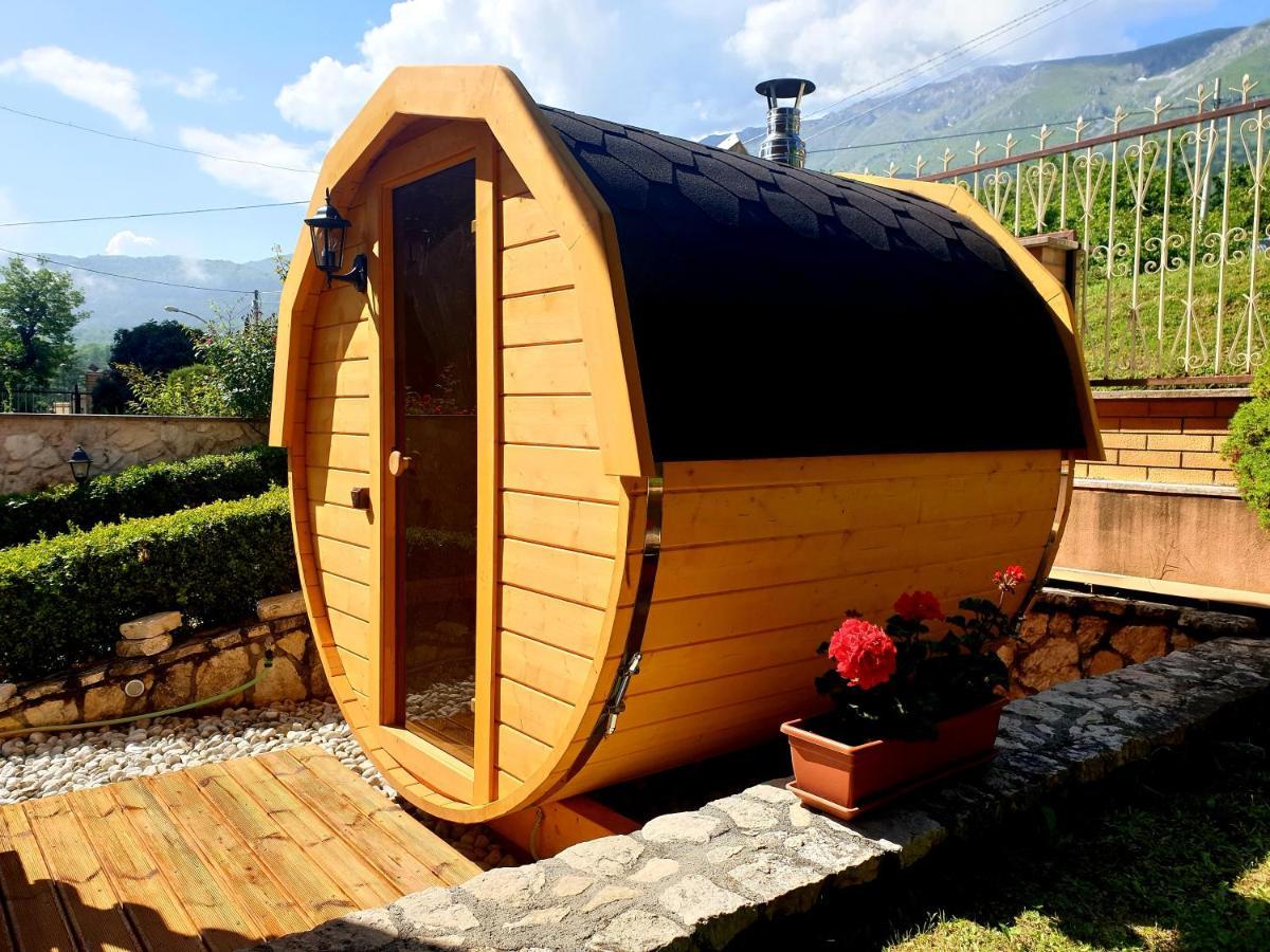 San Felice d'Ocre B&B Lo Chalet Di Ocre מראה חיצוני תמונה